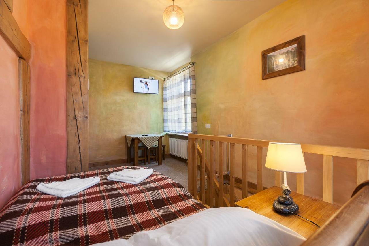 Gosciniec Pod Lipa Bed & Breakfast Szklarska Poreba Dış mekan fotoğraf