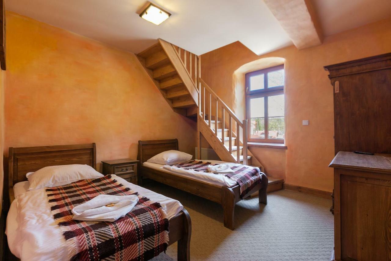 Gosciniec Pod Lipa Bed & Breakfast Szklarska Poreba Dış mekan fotoğraf